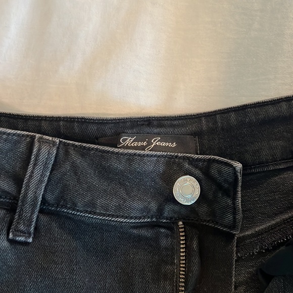Mavi Jeans Black High Waisted Shorts (Size: 28) - Picture 3 of 9